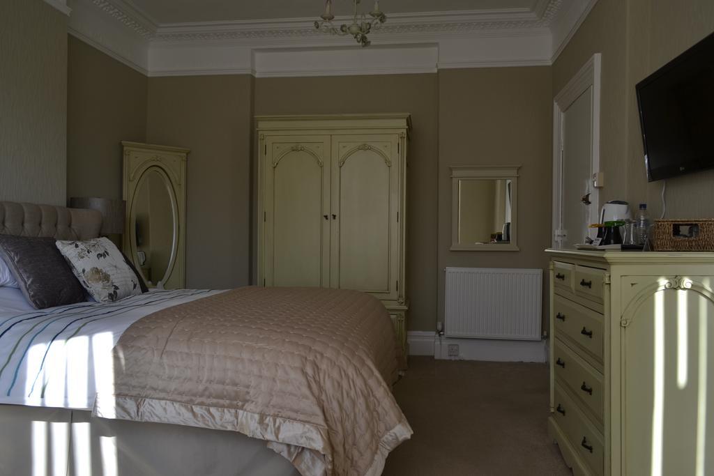 The Westbourne Guest House ランディドノー エクステリア 写真